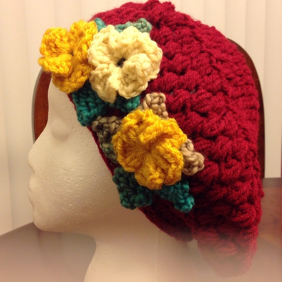 handmade Accessories - SOLD HP 11/20❤️NEW HANDMADE SLOUCHY FLORAL HAT
