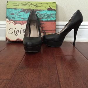Zigi staple black platform pumps