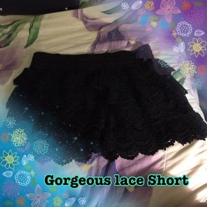 lace short