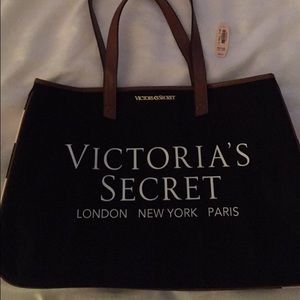 VS Tote