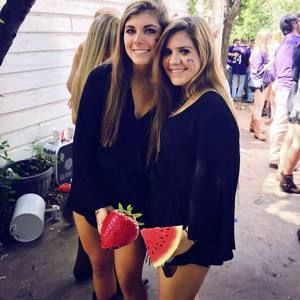 Meet your Posher, Phoebe