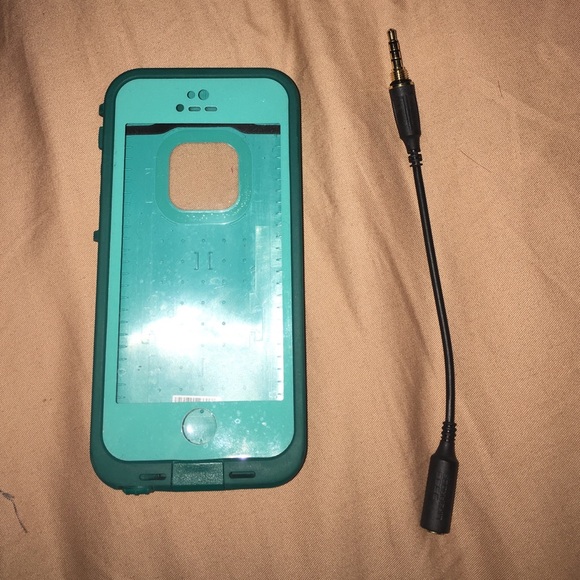 iPhone 5s Lifeproof case