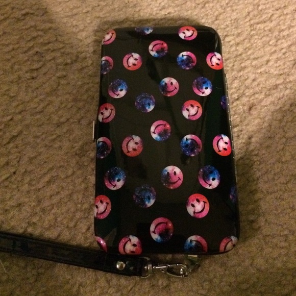 Cute galaxy smiley face wallet - Picture 2 of 2