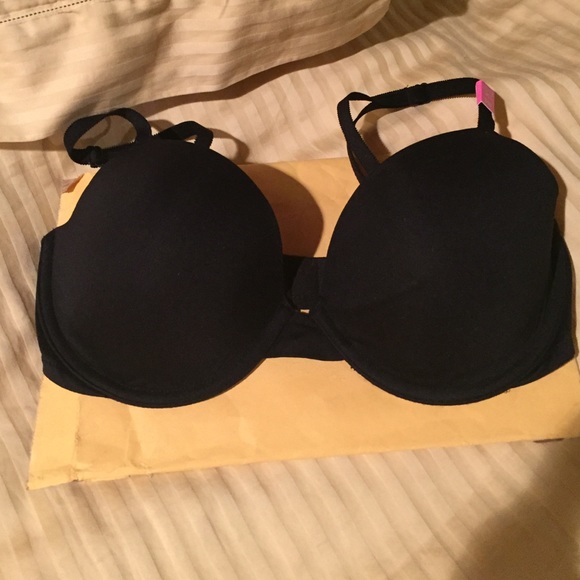 Brand new Victoria secret pink bra
