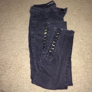 American Eagle-Black (faded wash) skinny jeans