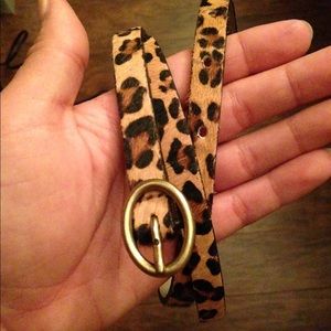 AE cheetah print belt