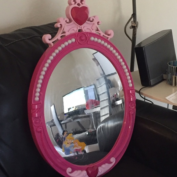 ✨SOLD☀️Disney Interactive Princesses Mirror