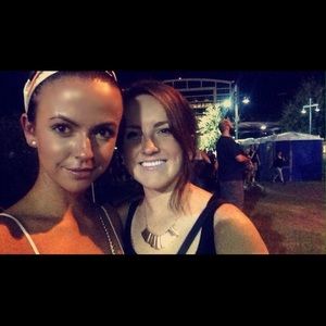 Meet your Posher, Dani