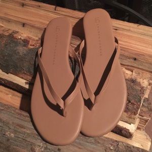 Flip flops are always useful!!!!