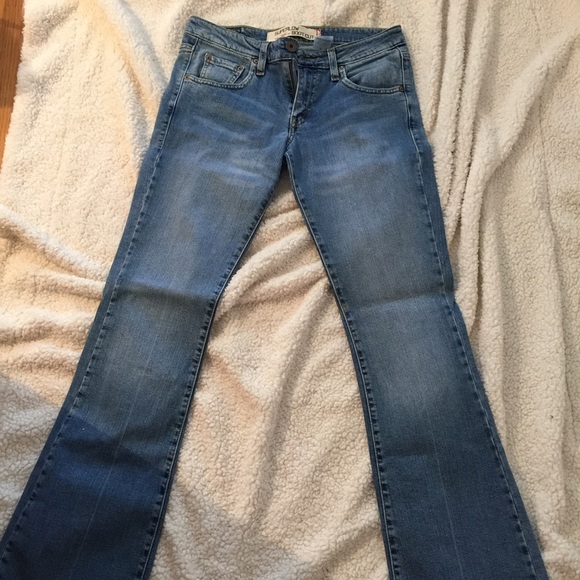 Super low blotchy Levi denim