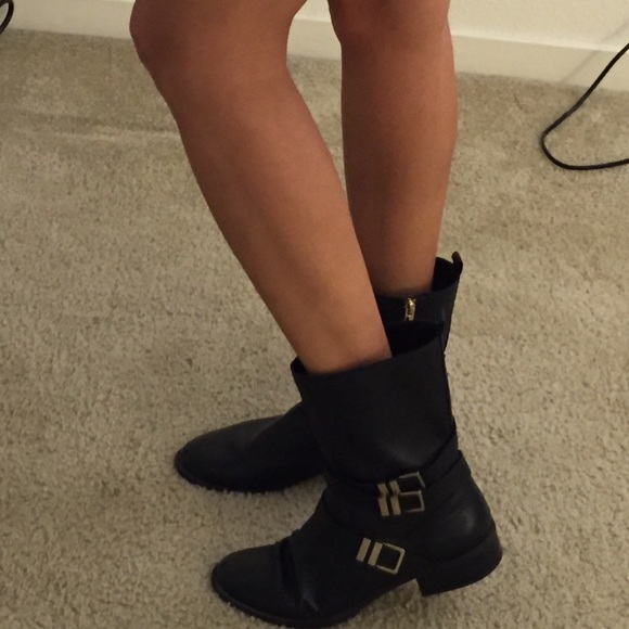 Calvin Klein' black leather short boots