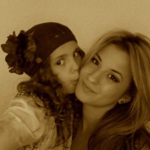 Meet your Posher, Liza - Picture 1 of 1