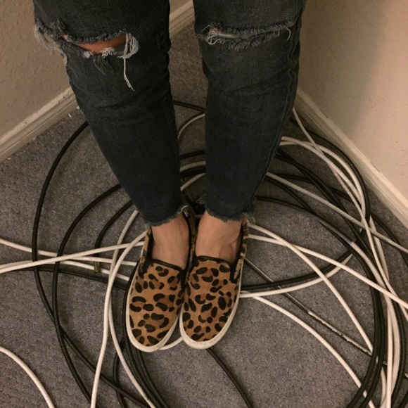 Forever 21 leopard pony hair slip on