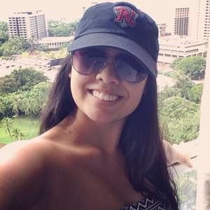 Meet your Posher, Anny