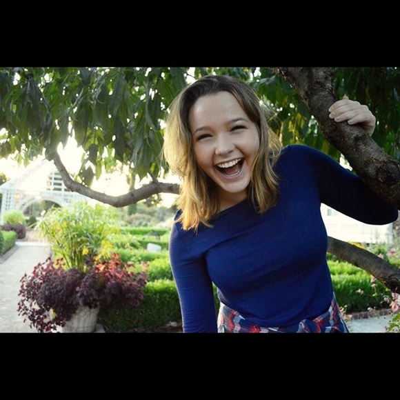 Meet your Posher, Hope