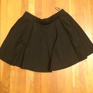 Black skater skirt