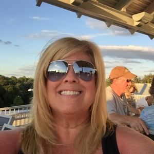 Meet your Posher, Jana