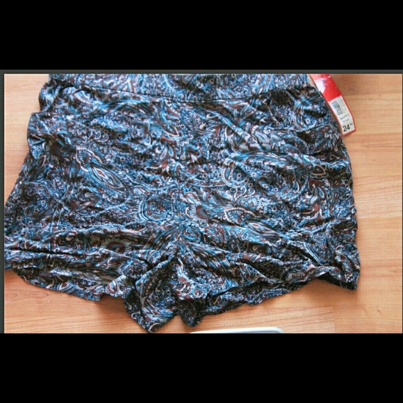 Print shorts - Picture 1 of 2