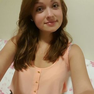 Meet your Posher, Megan