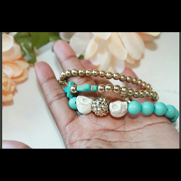 Teal and gold bracelet set. New without tags. - Picture 1 of 2