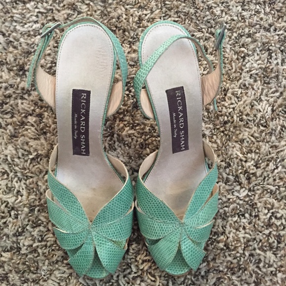Rickard Shah Pumps - Picture 1 of 2