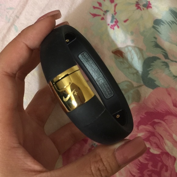 Nike+ fuelband - Picture 1 of 2