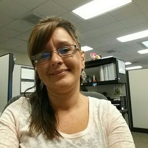 Meet your Posher, Tina