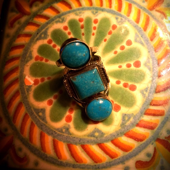 Jewelry - 🎃Wknd Sale Sterling silver & turquoise ring - 7.5
