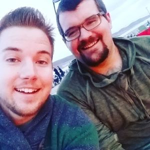 Meet your Posher, Cody