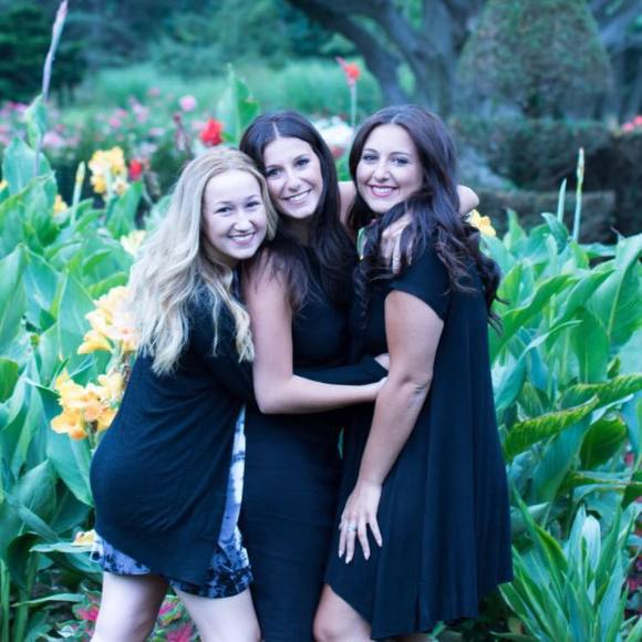 Meet your Posher, Lauren