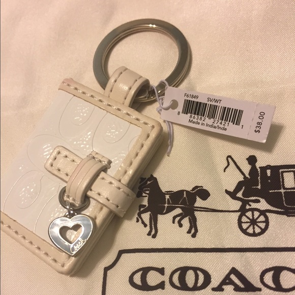 Coach Accessories - BNWT Adorable Coach Photo Key Fob