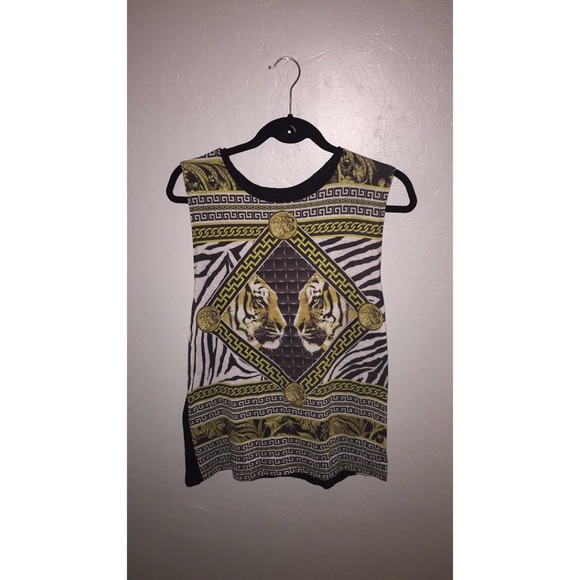 Forever 21 - Tank