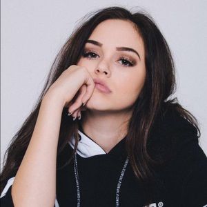 Meet your Posher, Ani