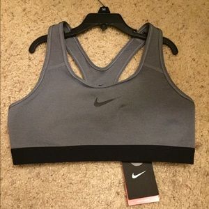 Brand sports braw from Nike