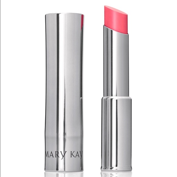 True Dimensions lipstick "Pink Cherie"