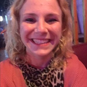 Meet your Posher, Jean