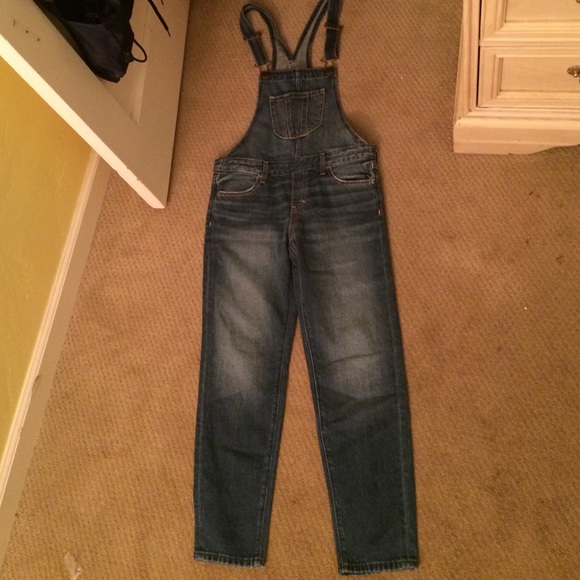 Never been worn, Abercrombie kids overalls