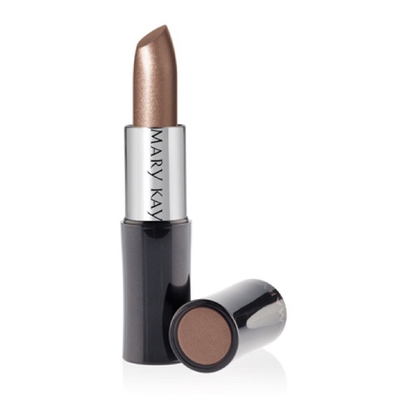 Mary Kay Creme lipstick "Mocha Freeze"