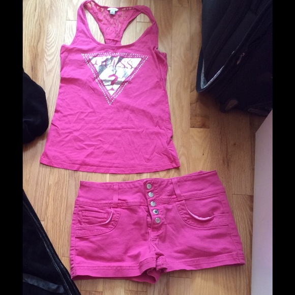 Guess Pants - Guess Shorts Size 29