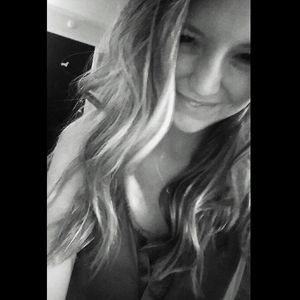 Meet your Posher, Kaitlin