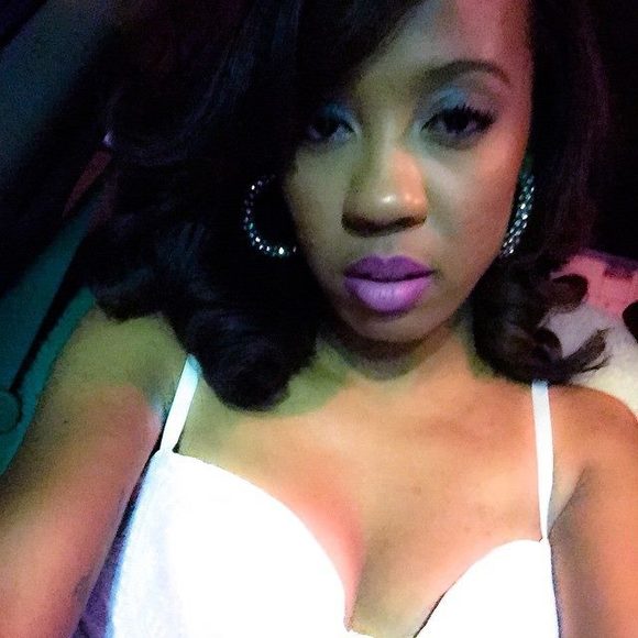 Meet your Posher, Peia - Picture 1 of 1