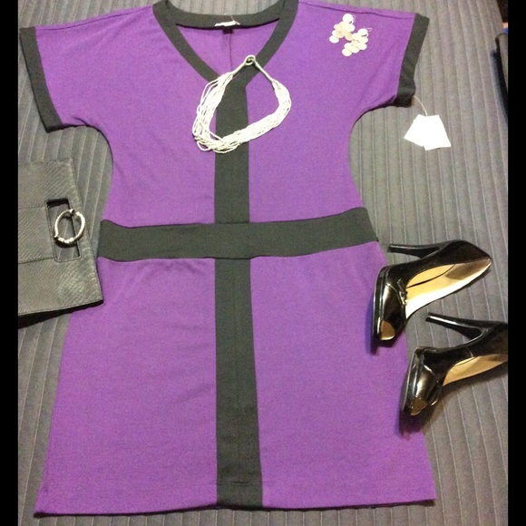 Jonathan Martin Dresses & Skirts - 🎀NWT🎀 Jonathan Martin Colorblock Dress - Size 16