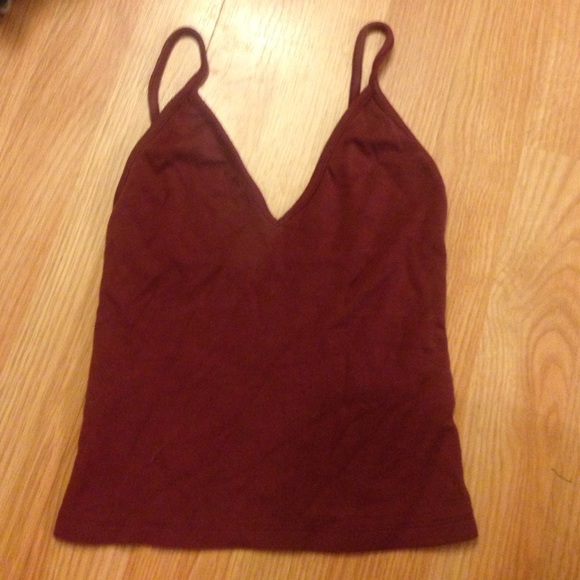 Burgundy crop top/tank top