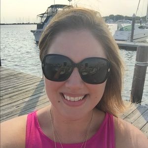 Meet your Posher, Heidi