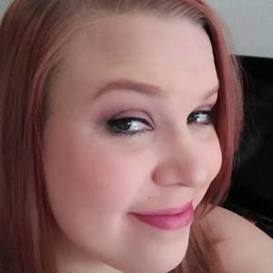 Meet your Posher, Whitney