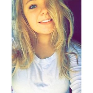 Meet your Posher, Kaitlin