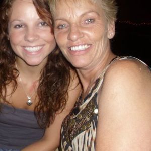 Meet your Posher, Paula