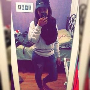 Meet your Posher, Marie