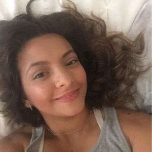 Meet your Posher, Lorena