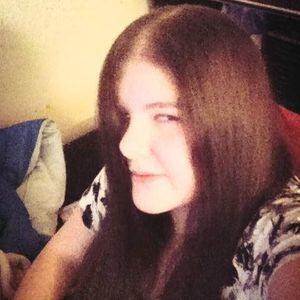 Meet your Posher, Kendra